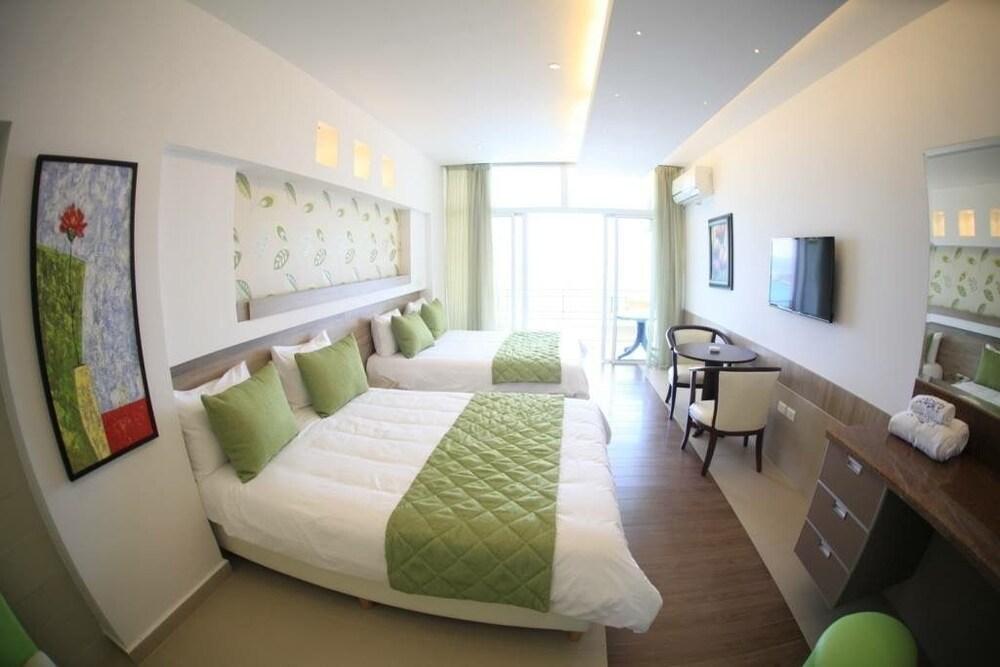 Sawary Beach Hotel Batroun Exterior photo